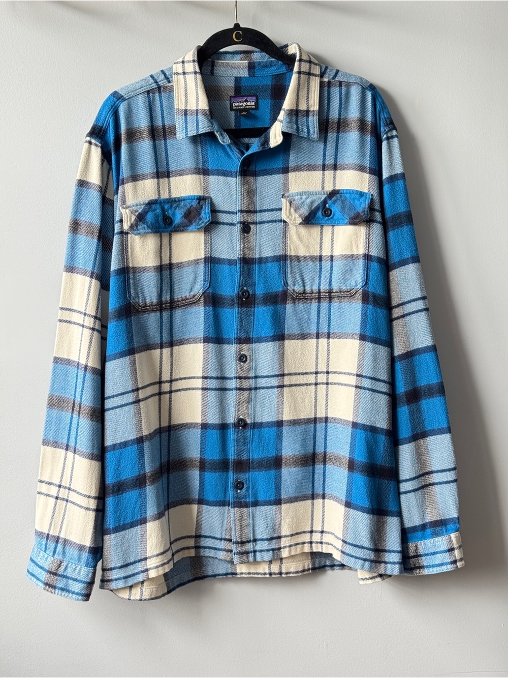 Patagonia Men's Long Sleeve Fjord Flannel Shirt -
Blue Plaid - Size Large